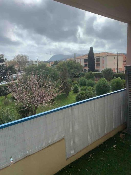 Appartement Familial En Bord De Mer La Seyne-sur-Mer Exterior foto